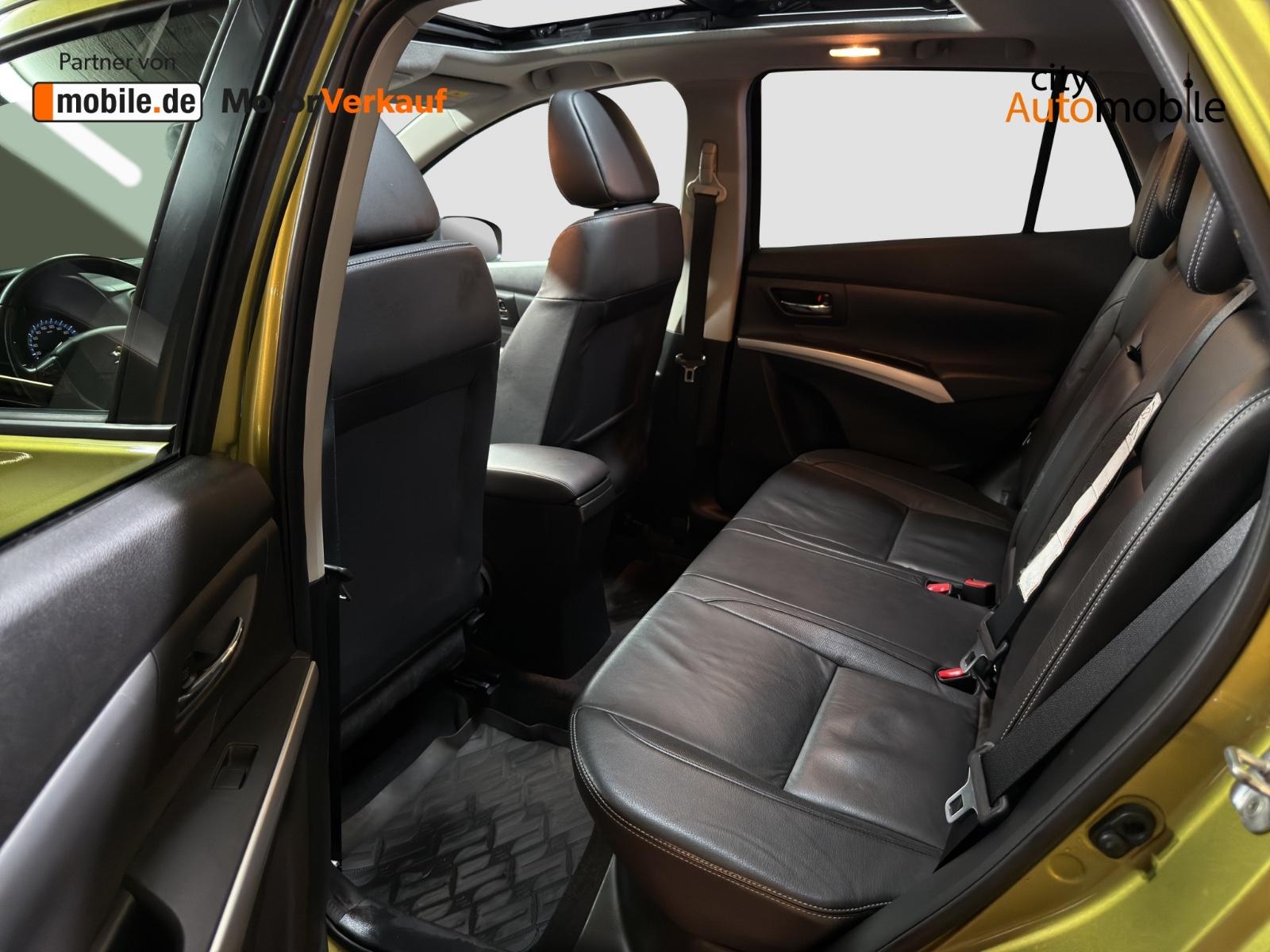 Suzuki SX4 S-Cross 4x4/1.HAND/V-LEDER/PANO/NAVI/KAM/SHZ