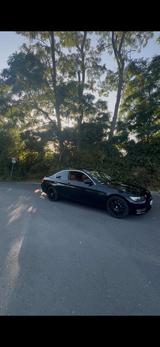 BMW E92 325D M57 - BMW 325 aus 2010: 325d