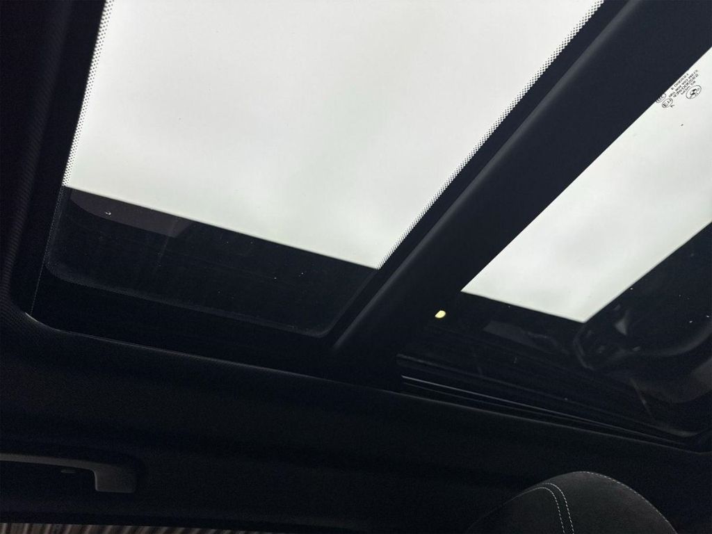 Fahrzeugbild 18