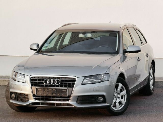 Audi A4 2.0 TFSI*Attraction*PDC*Klima*Standheizung*