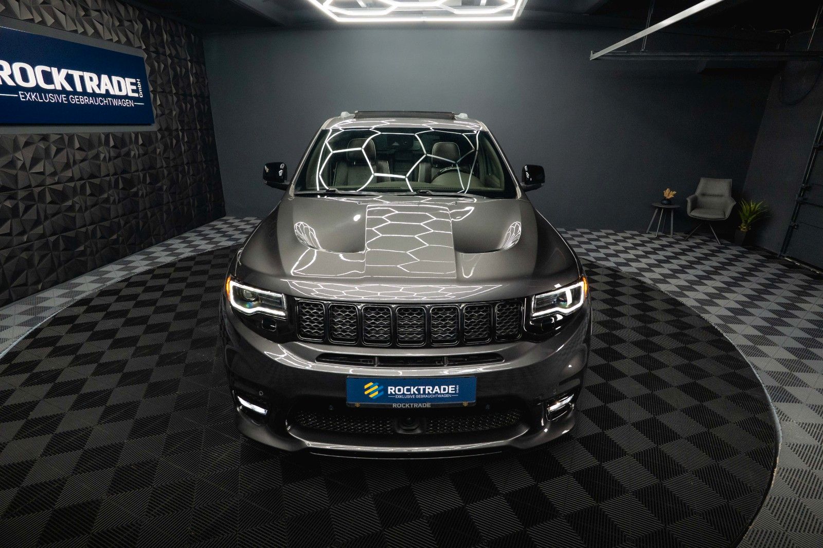 Fahrzeugabbildung Jeep Grand Cherokee 5.7 V8 SRT OVERLAND *Pano*ACC*19%