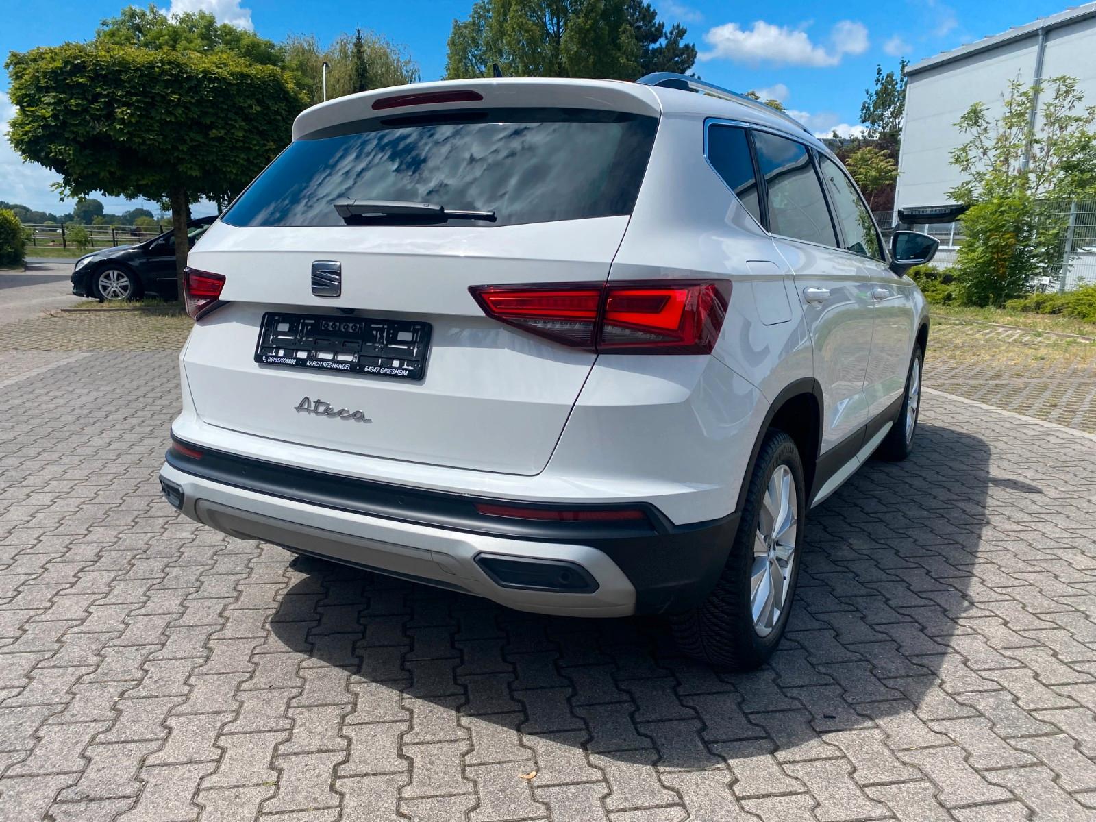 Seat Ateca Xperience Kamera LED digt. Armaturen