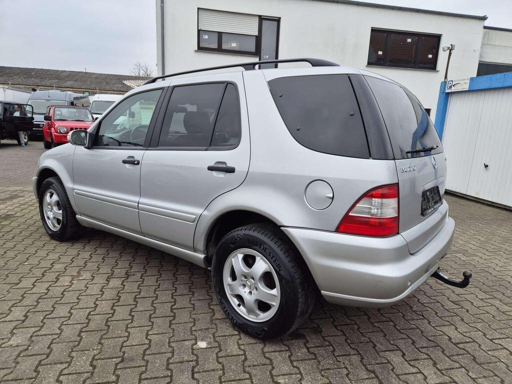 Mercedes-Benz ML 270