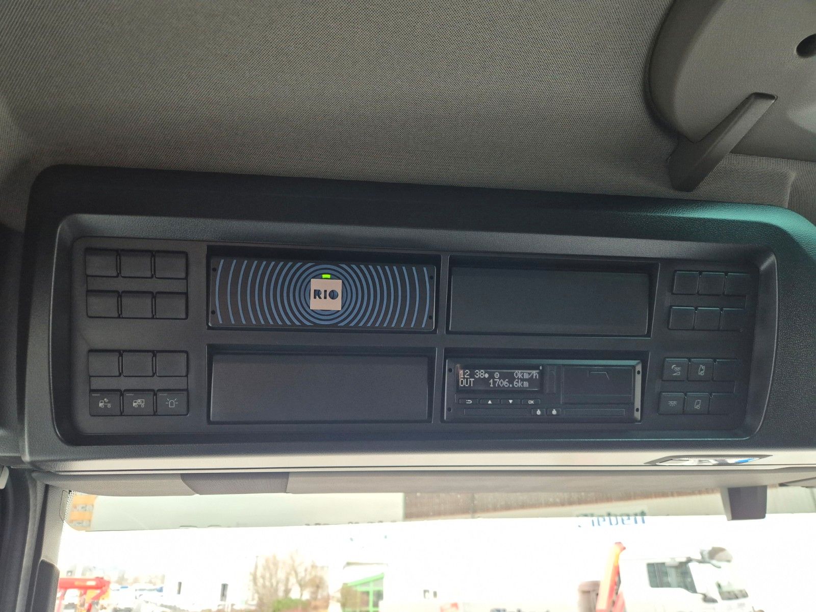 Fahrzeugabbildung MAN TGS 26.470 6x2-4 LL Palfinger PK19.001 SLD5 Funk