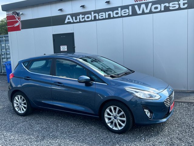 Ford Fiesta Titanium verschiedene Modelle vorrätig