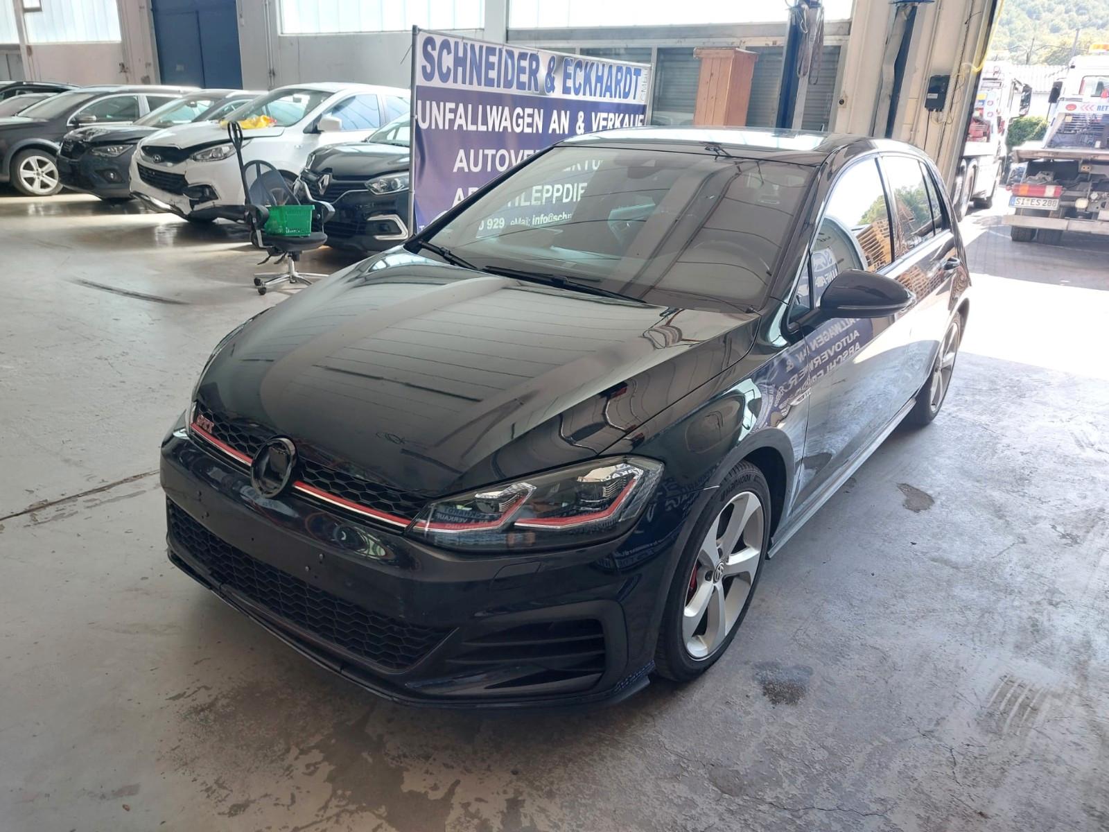Volkswagen Golf VII Lim. GTI Performance BMT/Start-Stopp
