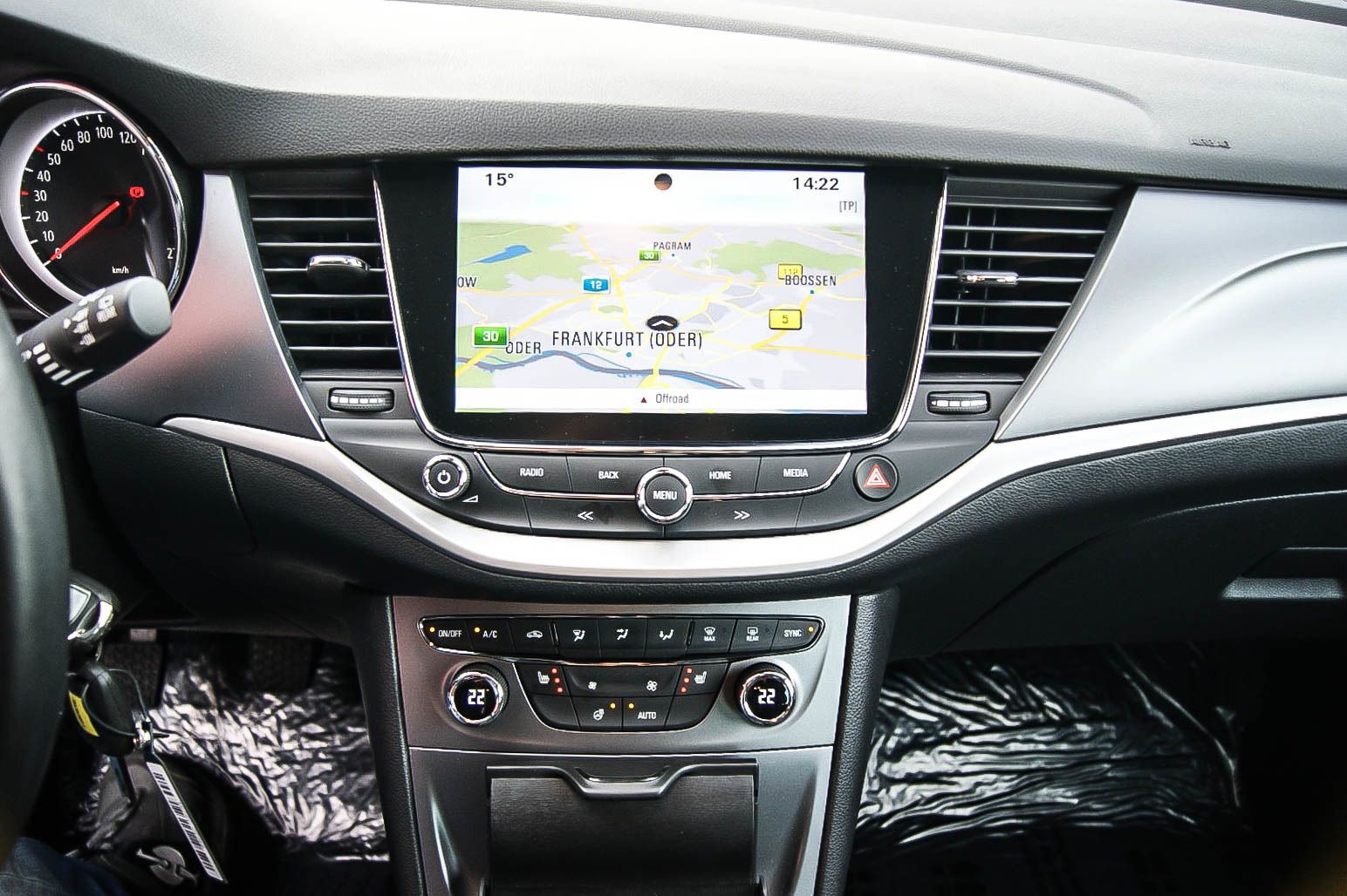 Fahrzeugabbildung Opel Astra K 1.4 Turbo ST Business LED KAMERA WINTER