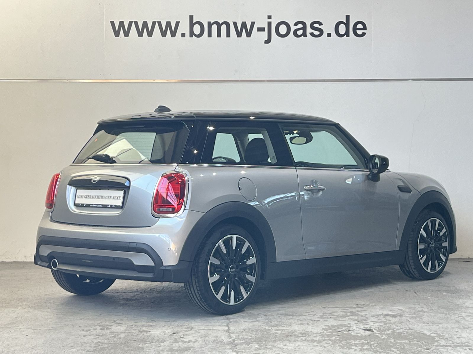 Fahrzeugabbildung MINI Cooper 3-Türer 17 Zoll Apple Carplay