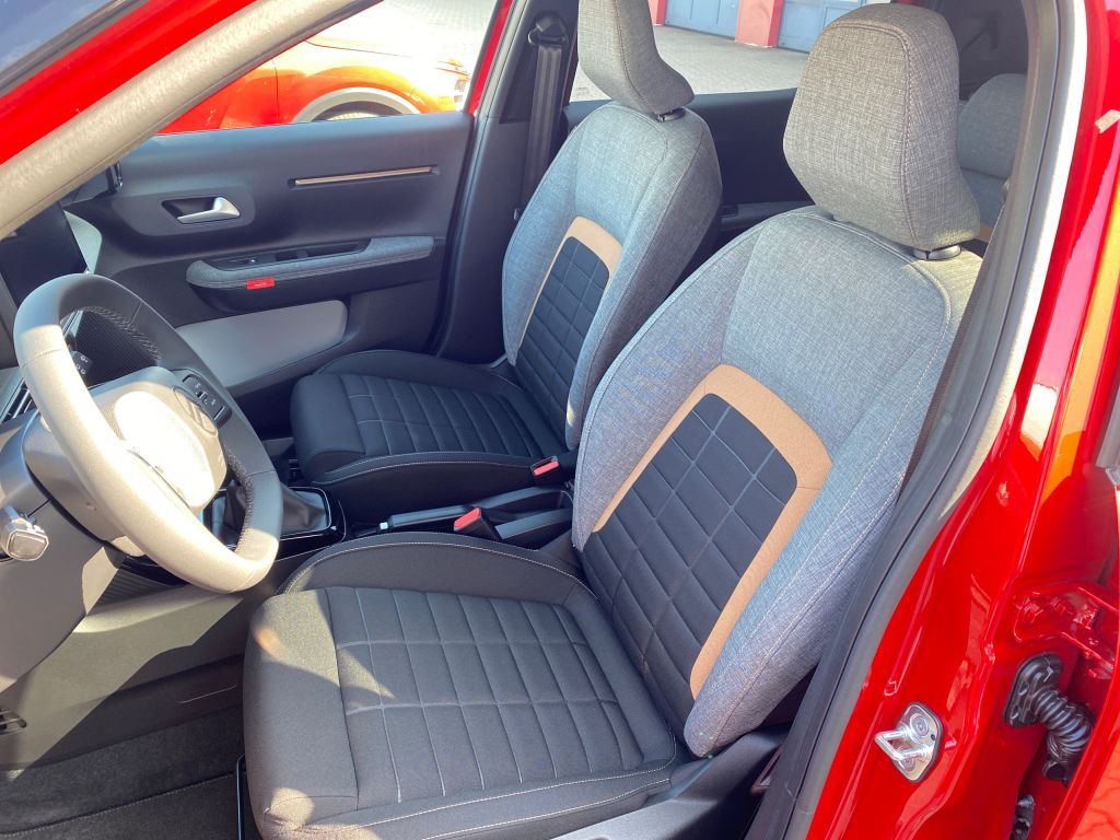 Fahrzeugabbildung Citroën C3 Aircross Turbo 100 Stop&Start PLUS