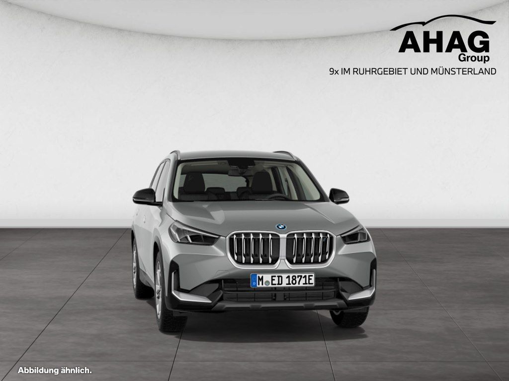 BMW iX1 - Bild 10