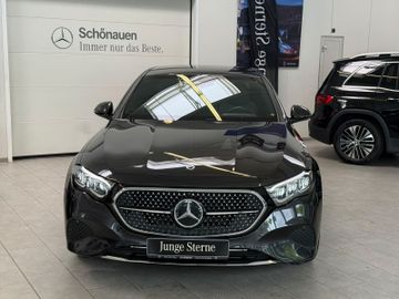 Mercedes E 220 - 2