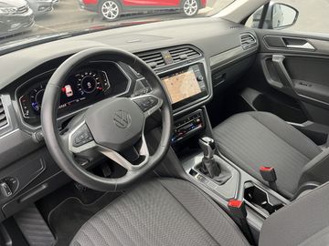 Volkswagen Tiguan Allspace - 11