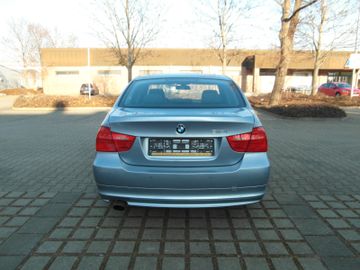 BMW 318 - 6