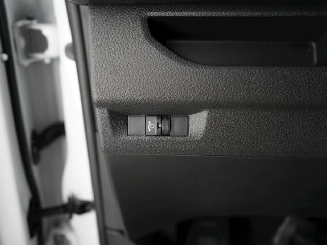 Vivaro C CARGO L CDTI+NAVI+SCHIEBETÜR+PARKPILOT+