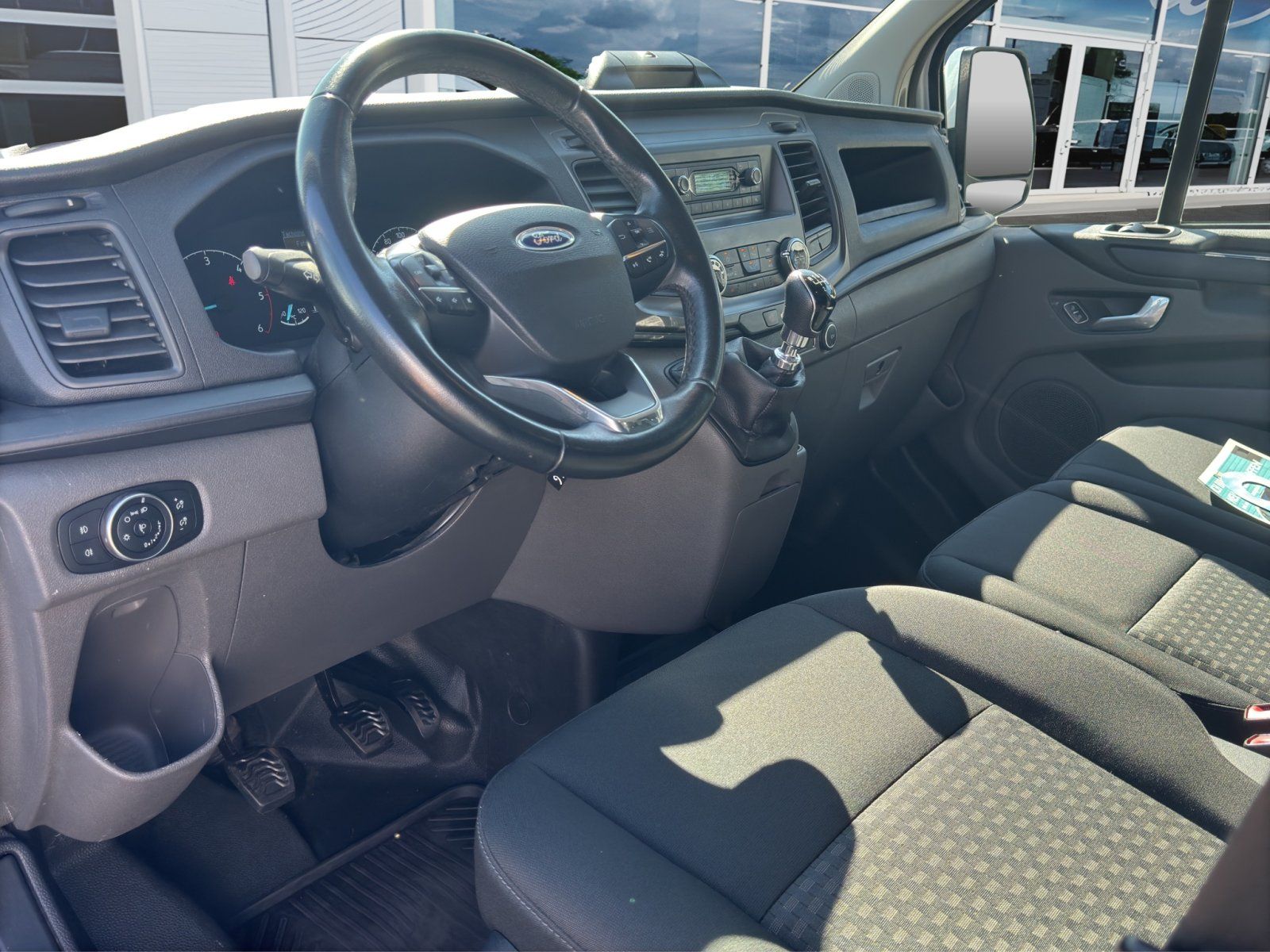 Fahrzeugabbildung Ford Transit Custom 2.0 Ecoblue 340 L1 Trend