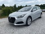 Hyundai i40 cw blue Classic - Hyundai i40: Classic