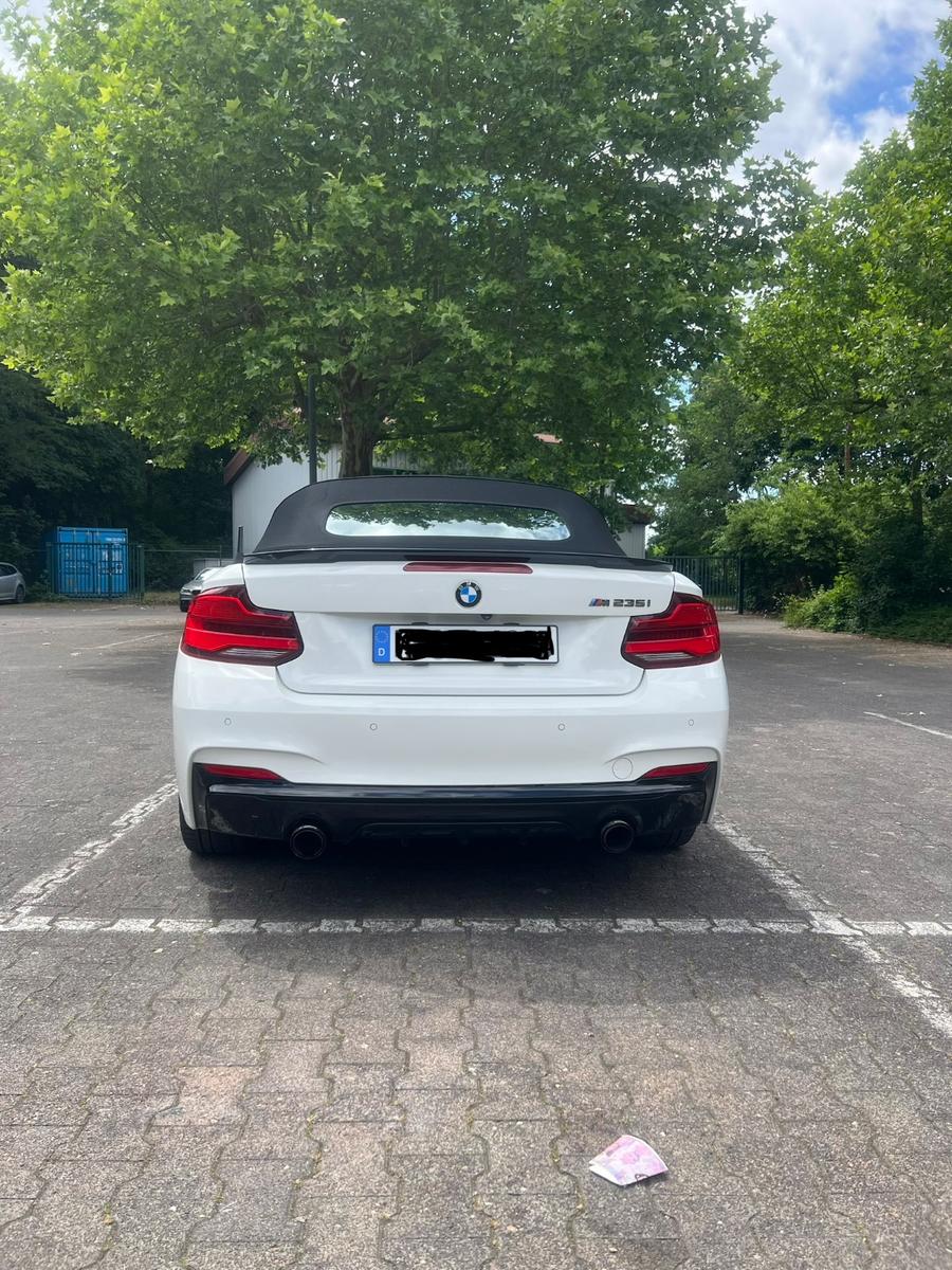 BMW M235 BMW F23 M235i Cabrio -