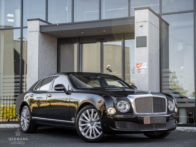 Bentley Mulsanne 6.7 V8 / NAIM / Massage / Dealer / Soft