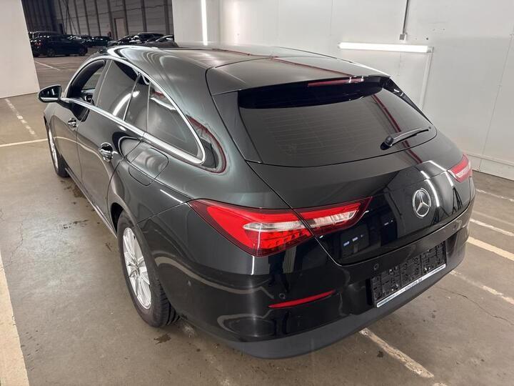 Mercedes-Benz CLA 180 Shooting Brake