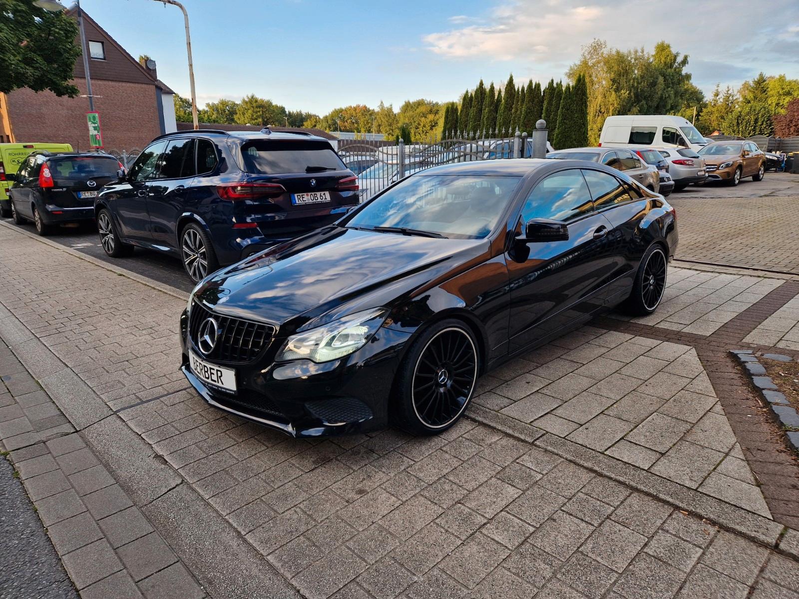Mercedes-Benz E 200 Coupe*LED*NAVI*SHZ**AHK*SPORT*19 ZOLL**