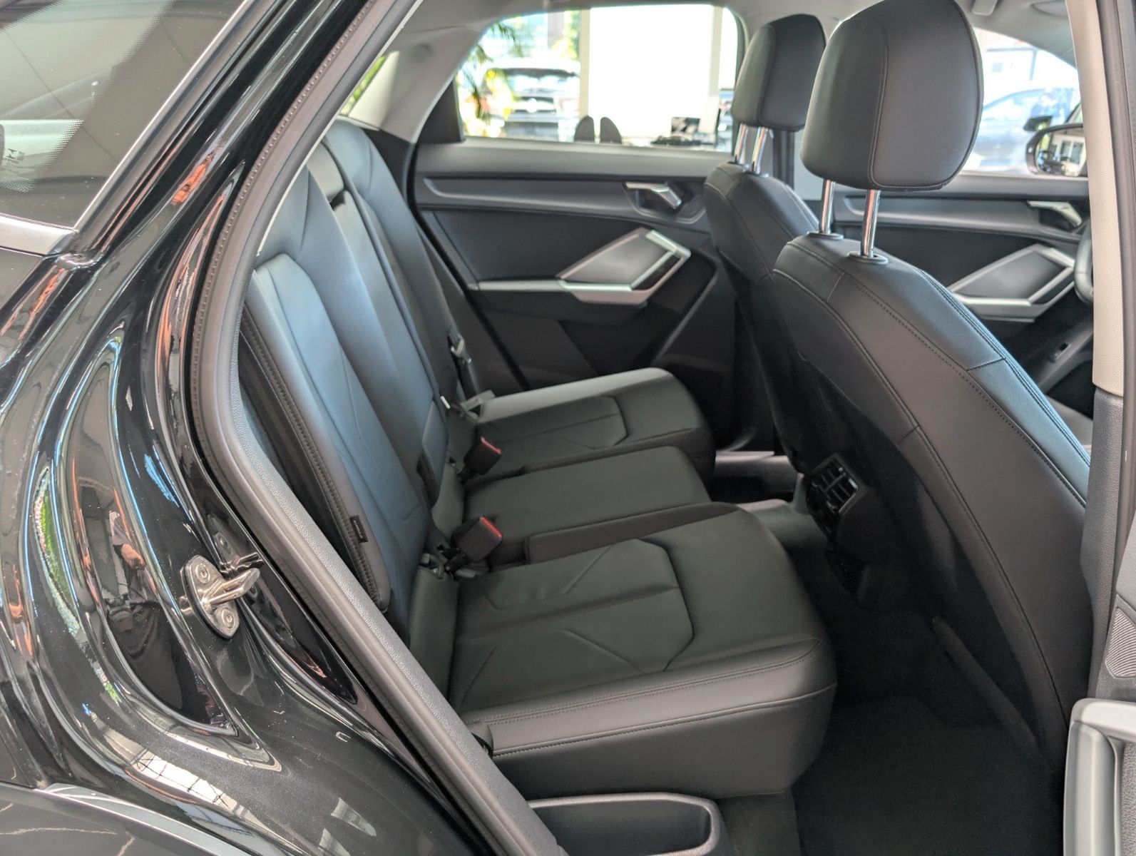 Audi Q3 35 TDI Sportback S tronic S line 8-fach foto 12