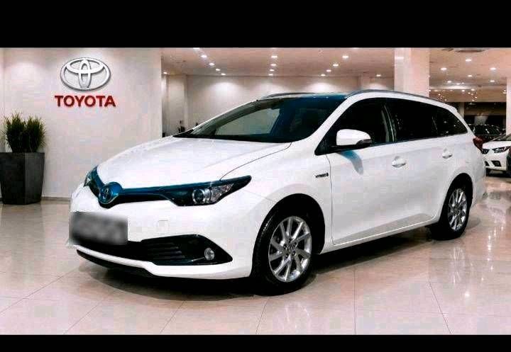Image of Toyota Auris Touring Sports