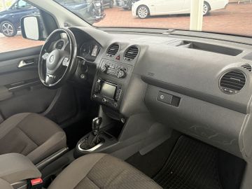 Volkswagen Caddy Maxi 2.0TDI DSG NAVI STANDHZG AHK 7SITZ