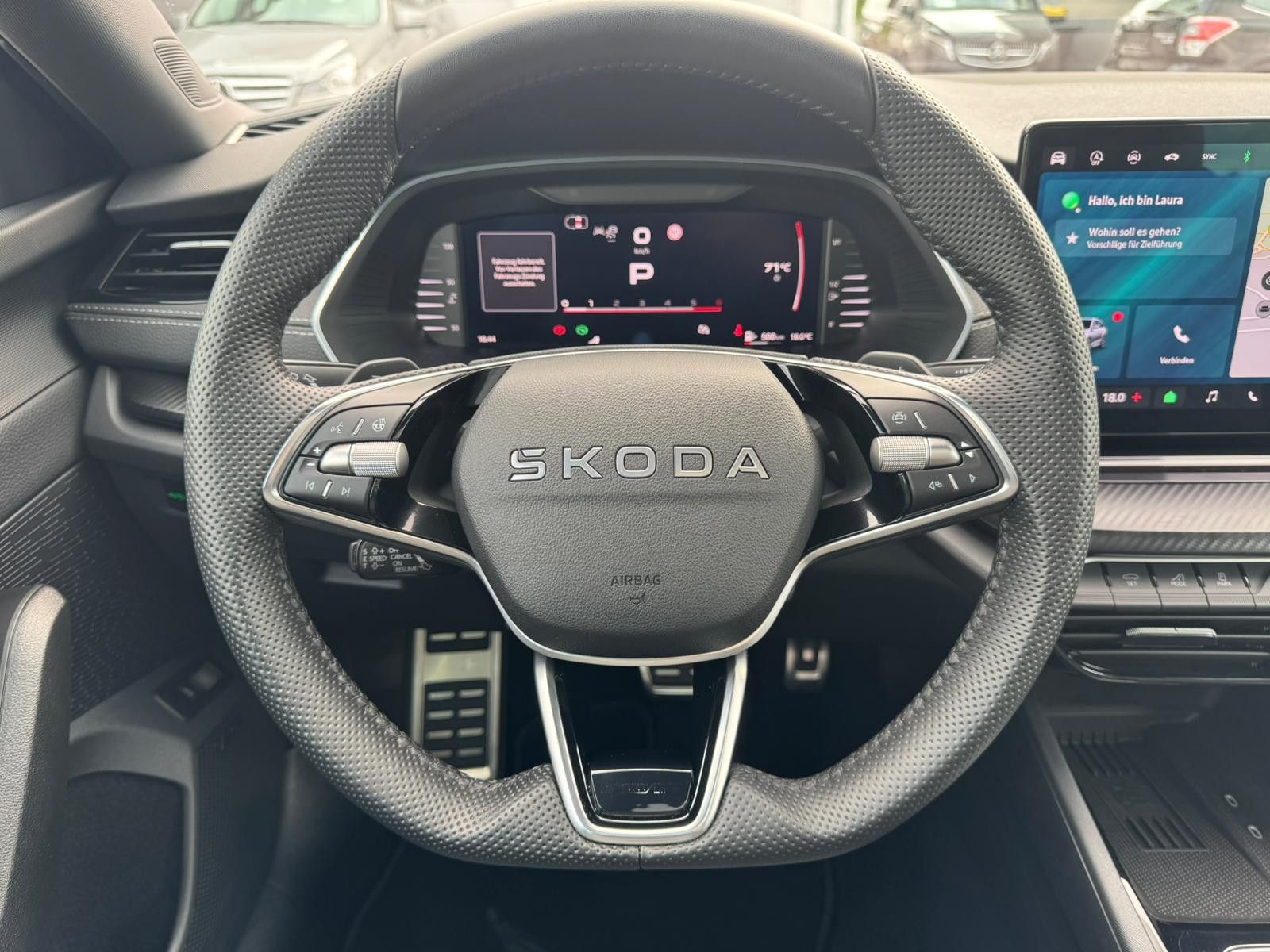Fahrzeugabbildung SKODA Octavia 2.0 DSG Sportline MATRIX*PANO*CANT.*5J.G