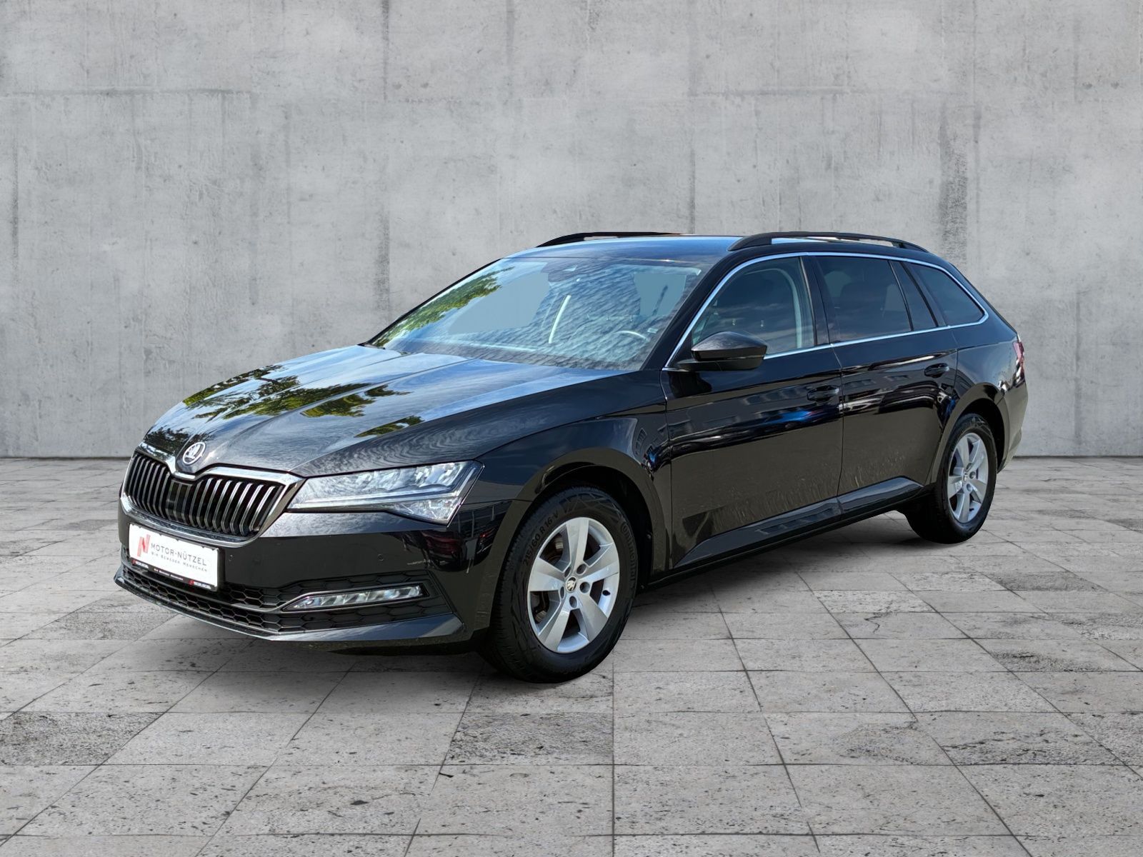 Skoda Superb - Bild 2