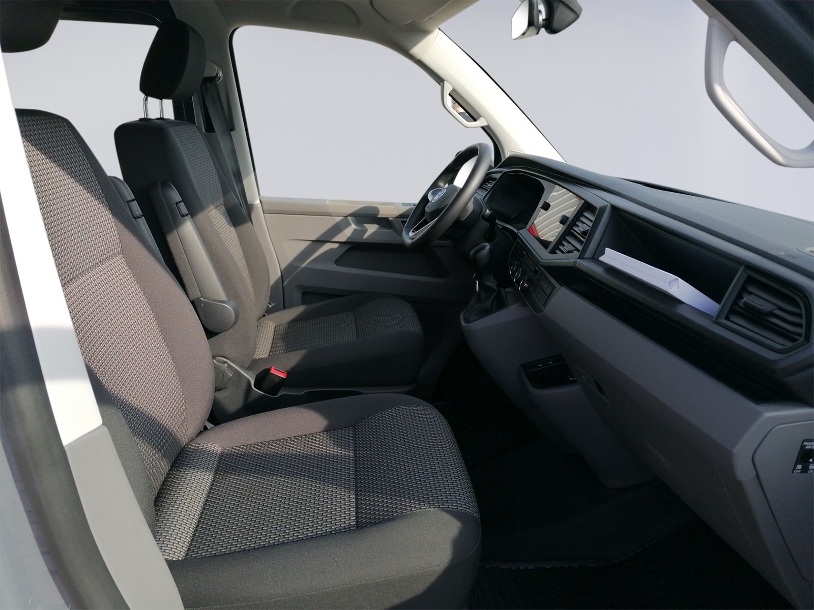 T6.1 Kombi 2.0 TDI DSG LED+NAVI+ACC+PDC+