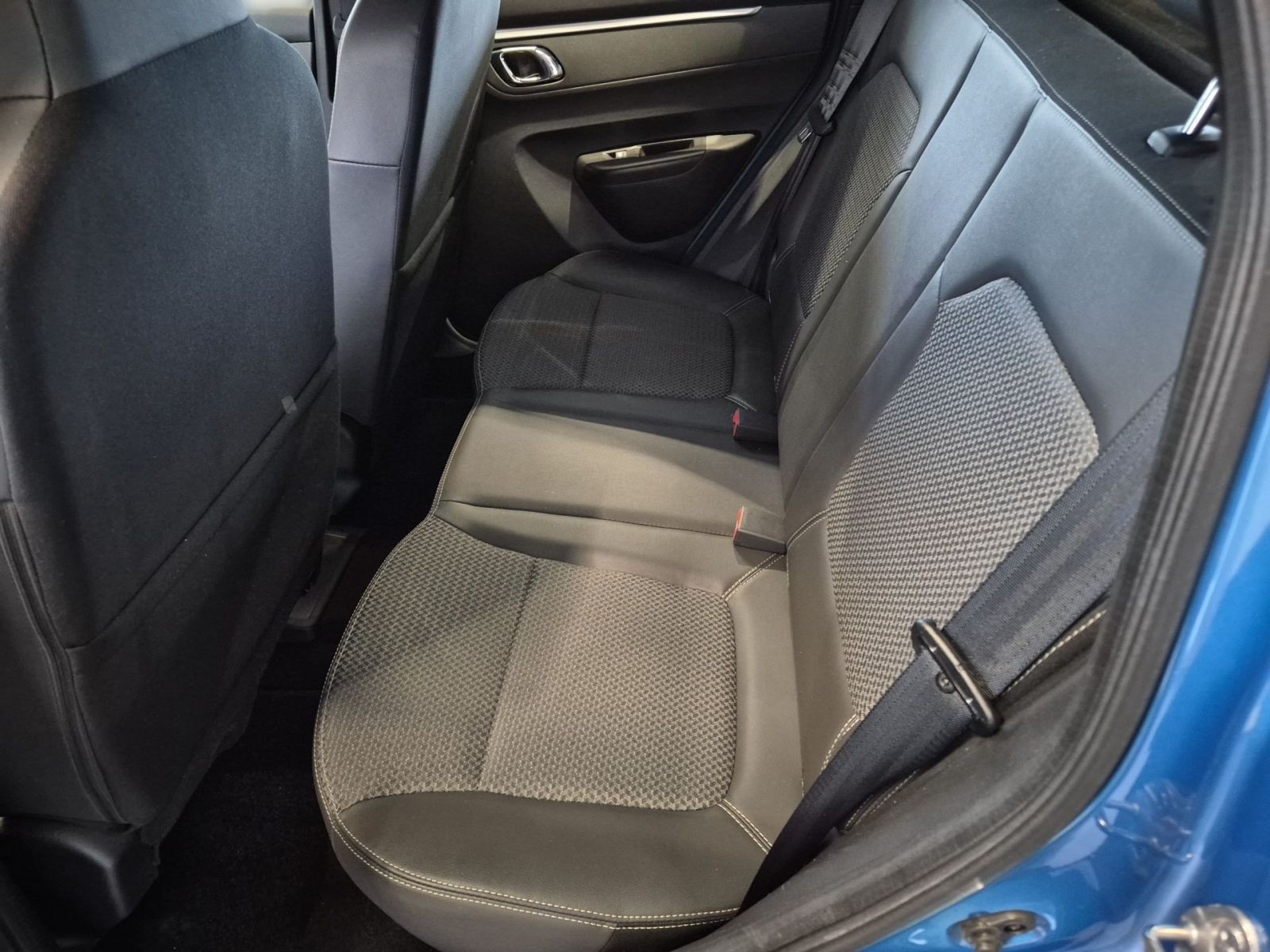 Fahrzeugabbildung Dacia Spring Electric Essential