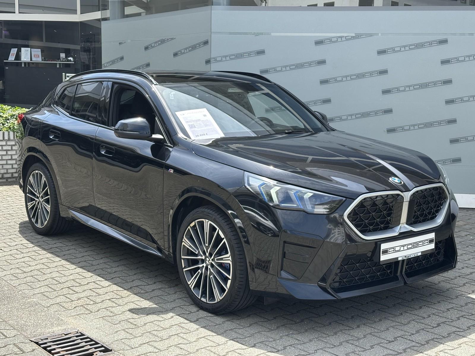 BMW X2 20 d xDrive M SPORT*PANO*HUD*AHK*360K*20Z*ICO
