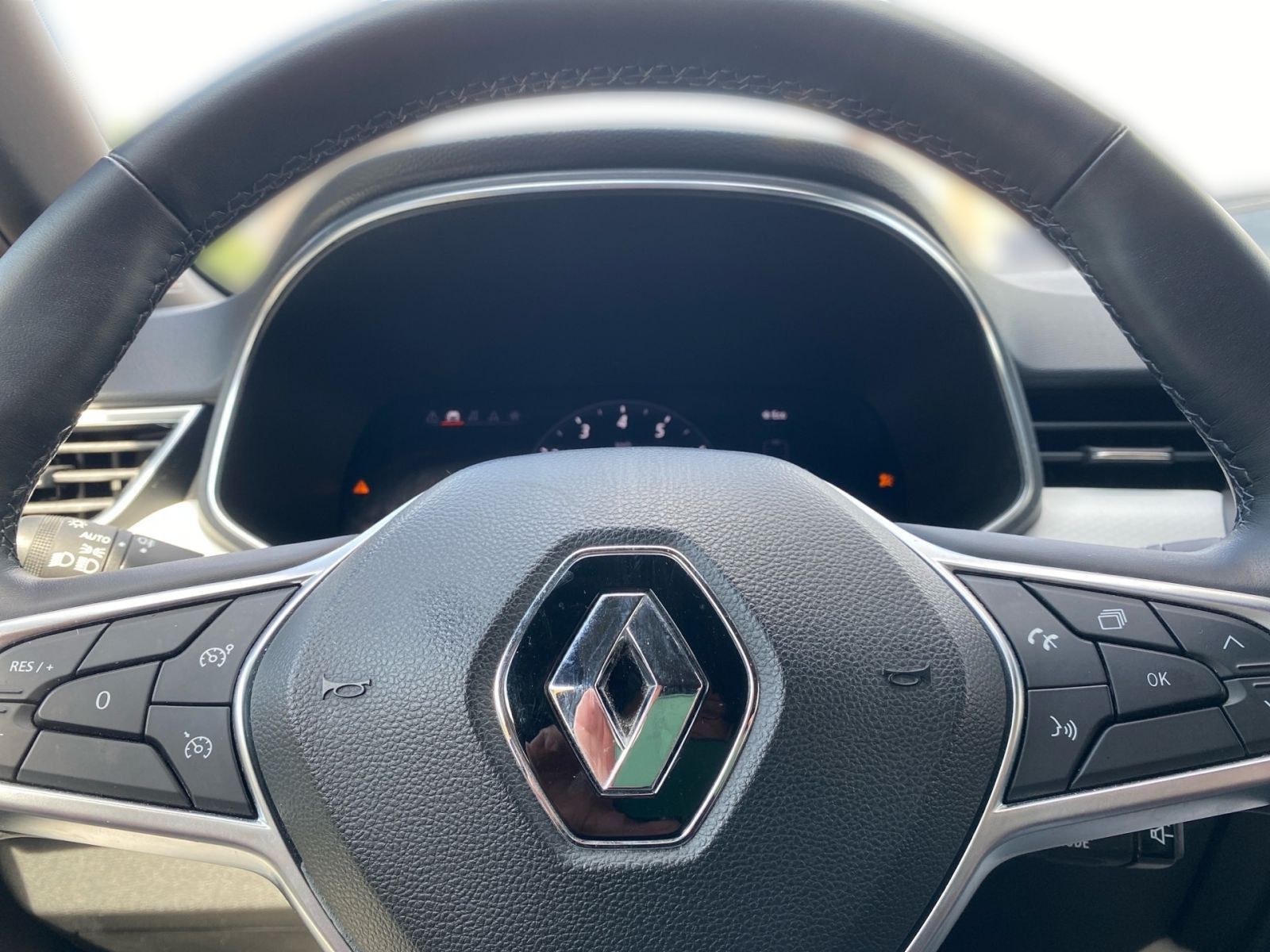 Fahrzeugabbildung Renault Clio V 1.0 TCe 90 Techno *GJR*Kamera*PDC*Sitzhzg