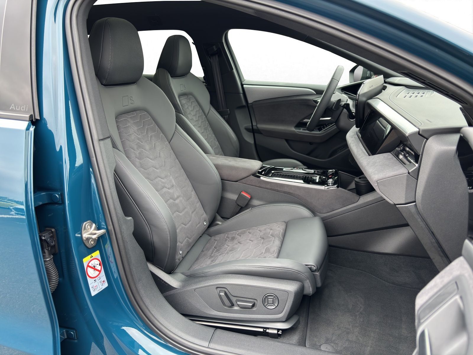 Audi A6 e-tron - Bild 4