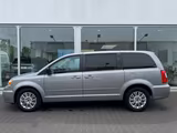Lancia Voyager Silver 7-Sitze/Leder/Klimaauto/Tempo - gebrauchte Lancia Van