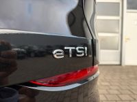 Volkswagen T-Roc 1.5 eTSI DSG 2x R-Line ACC LED KAMERA AHK bei Autohaus Landmann & Maier OHG