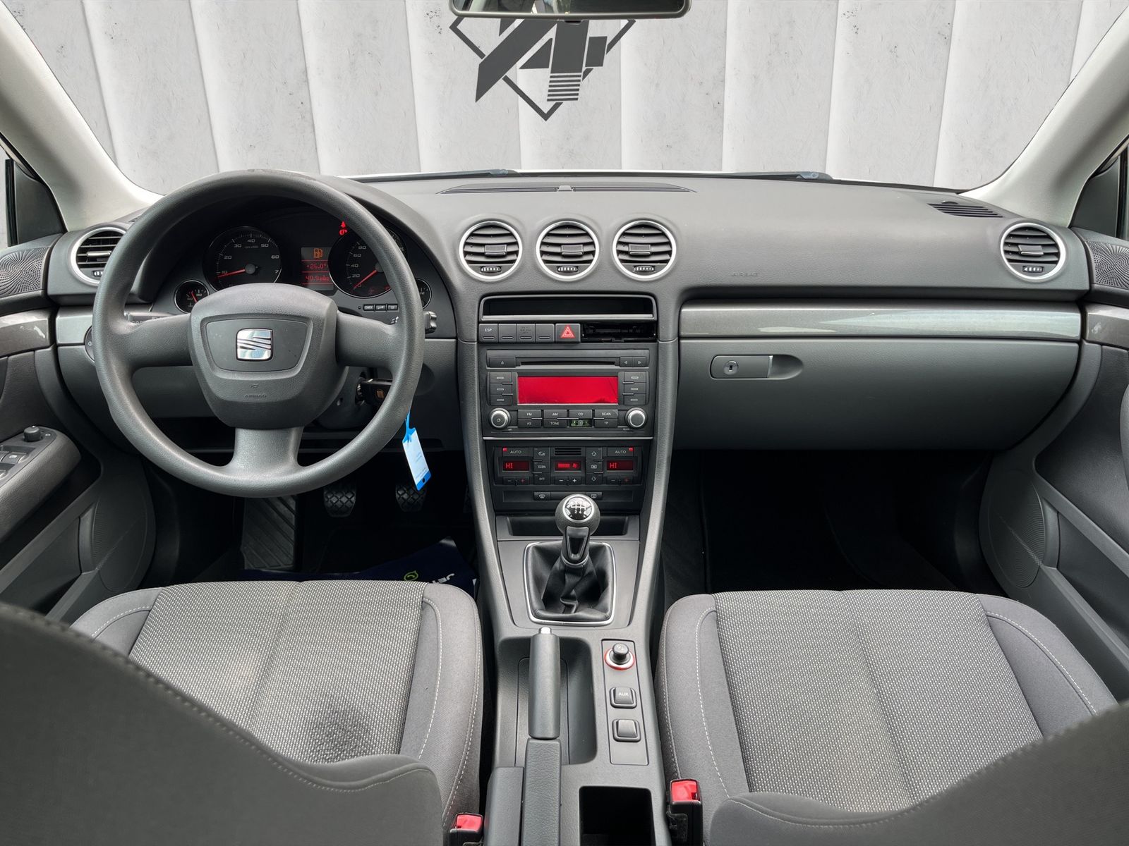 Fahrzeugabbildung SEAT Exeo 1.8l TSI*Klima*ZV*Alufelgen*Service NEU**