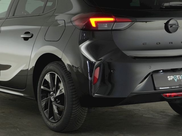 Corsa F FACELIFT GS+LED LICHT+NAVI+RÜCKFAHRKAMER