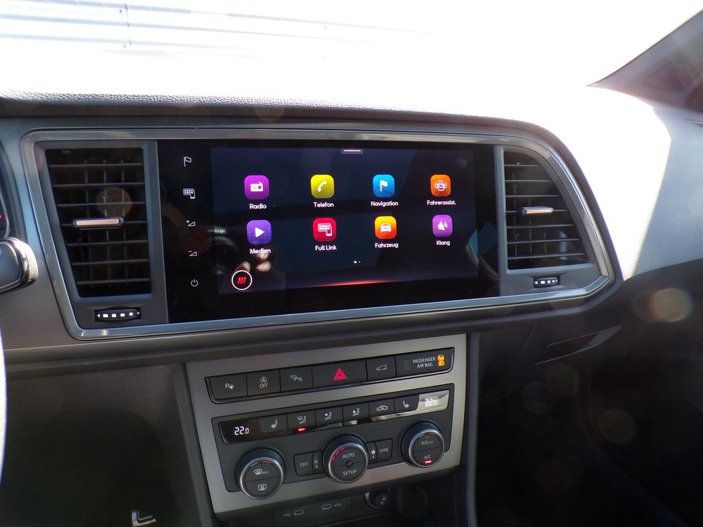 Fahrzeugabbildung CUPRA Ateca 1.5 TSI DSG Tribe Edition*AHK*Pano*DSG*