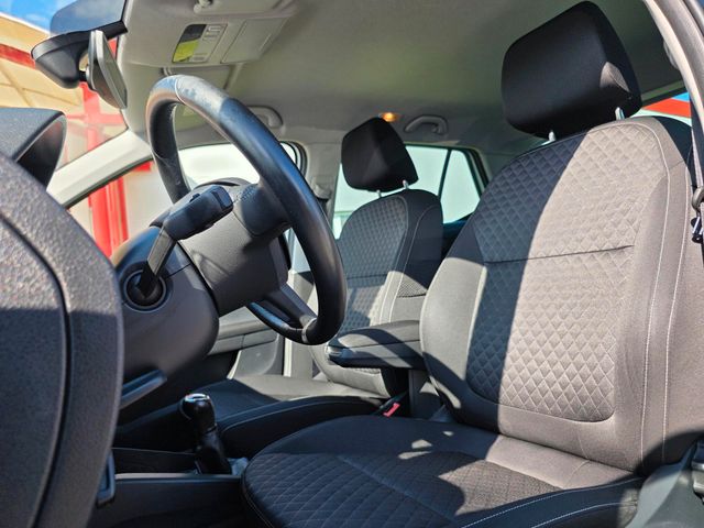 SKODA Fabia — Foto 15