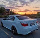 BMW 550i 4,8L V8 Sommerauto Automatik M-Paket - BMW 5er Reihe aus 2005