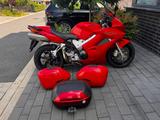 Honda VFR 800 RC46 ABS, Koffer und Topcase, USB - HONDA VFR 800 RC46