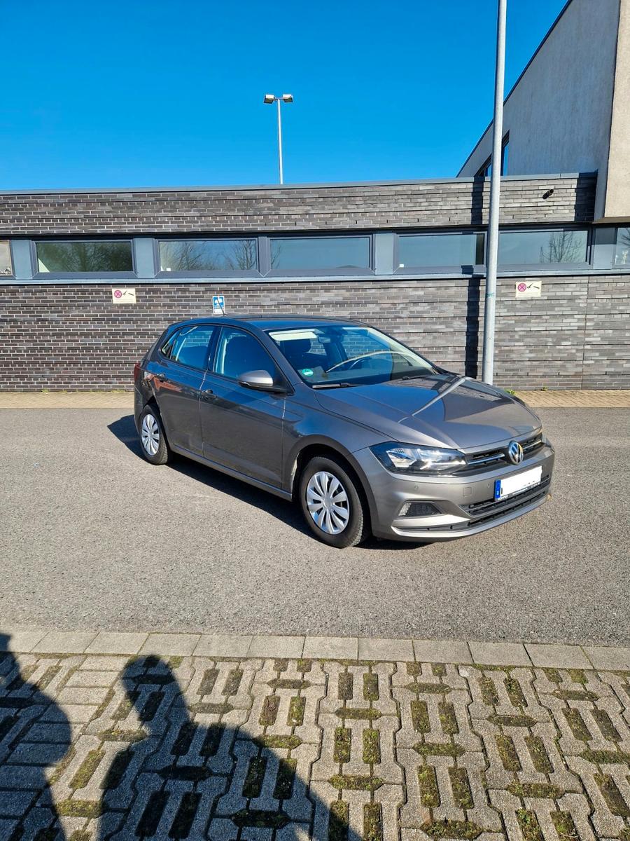 Volkswagen Polo Comfortline DSG Navi