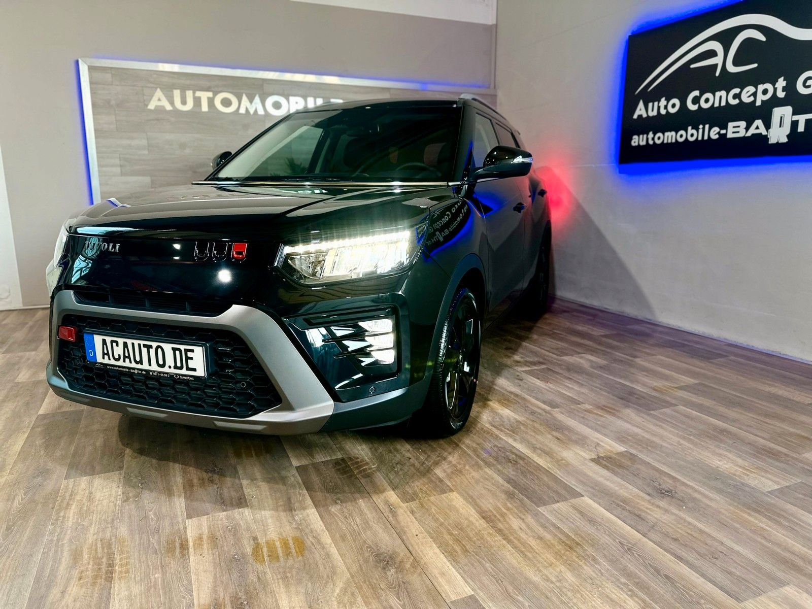 Fahrzeugabbildung Ssangyong Tivoli Grand 1,5P Blackline*6AT*