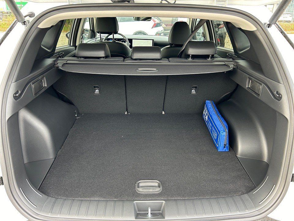 Fahrzeugabbildung Hyundai TUCSON HEV 2025 1.6T 6AT 2WD TREND NAV+CARPLAY++