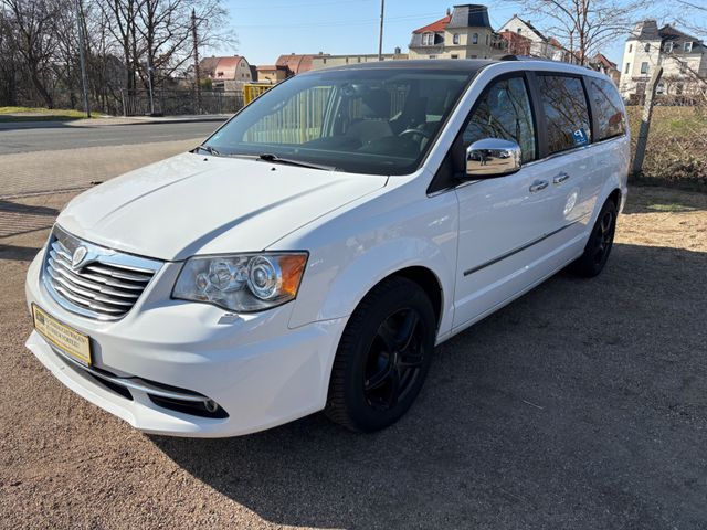 Chrysler Voyager Platinum // 7 SITZE //