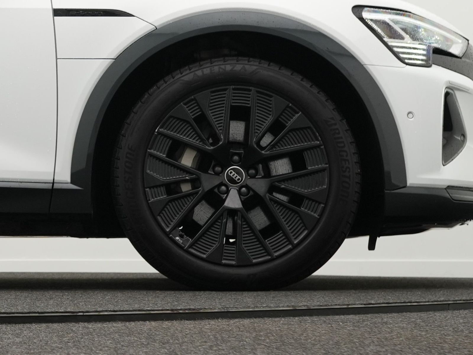 Audi Q8 e-tron - Bild 50