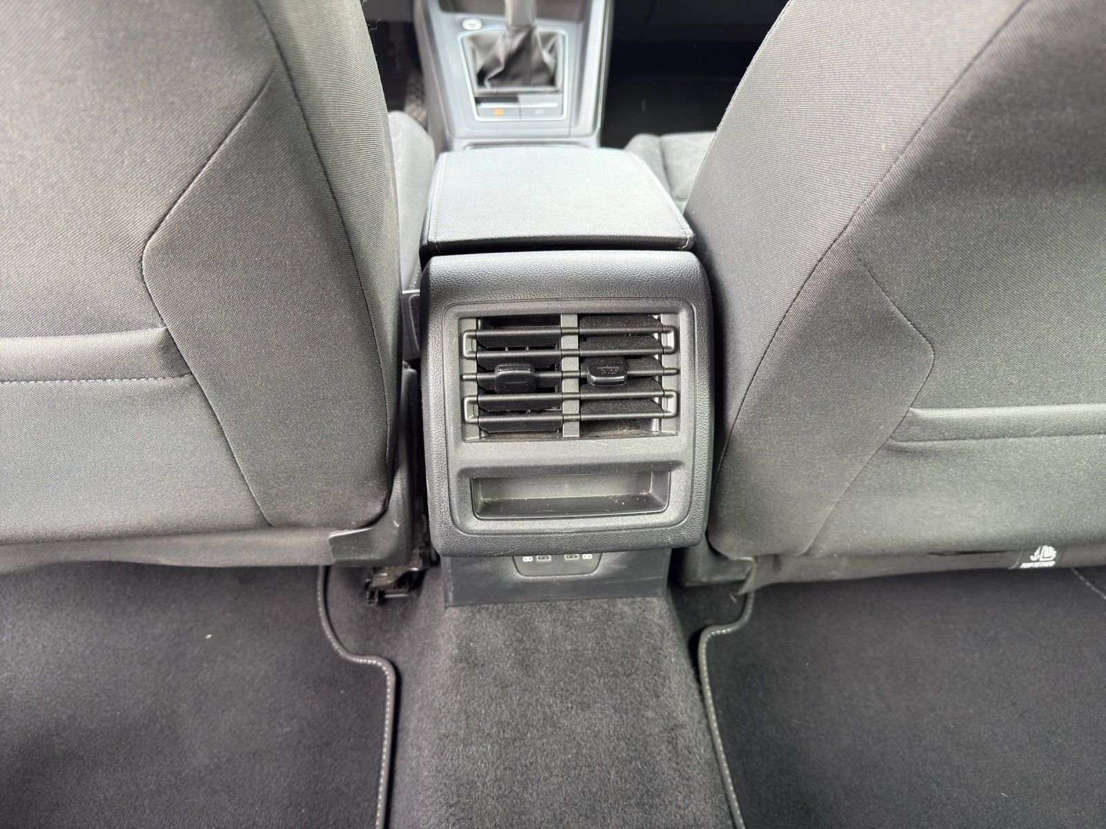 Volkswagen Golf - Bild 14