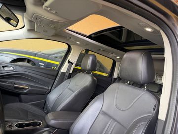 Ford Kuga - 12