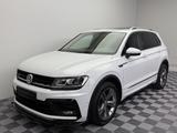 Volkswagen Tiguan R-Line|4Motion|Pano|AHK|Virt.|CarPlay|ACC - VW Tiguan Gebrauchtwagen in Wuppertal